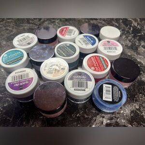 Quick dip, beauty secrets, gelish xpress, and Nailboo nail dip powder lot 16